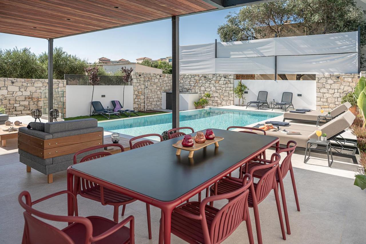 Avrilia Seaside Villa Heated Pool Almirida Exterior foto